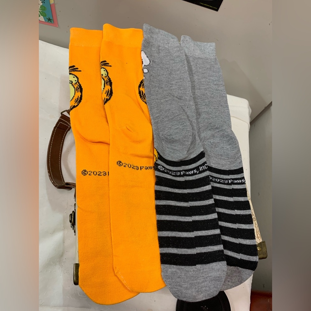 Garfield Socks - Picture 5 of 5